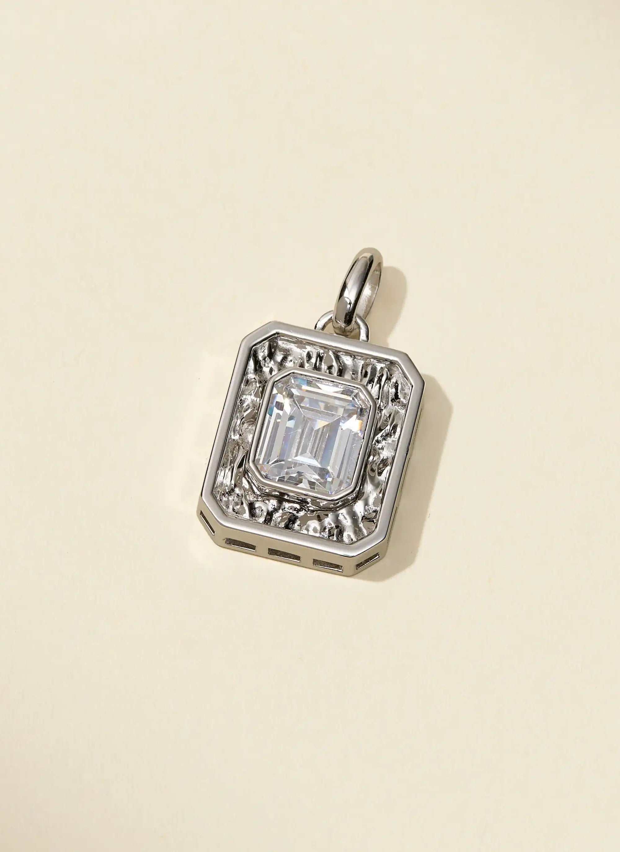 Silver Essential Pendant